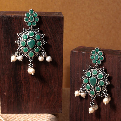 Drop Radiance dangler earrings (Green)