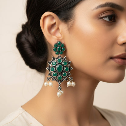 Drop Radiance dangler earrings (Green)