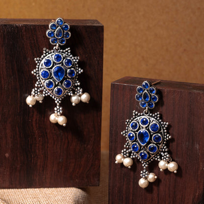 Drop Radiance dangler earrings (Blue)