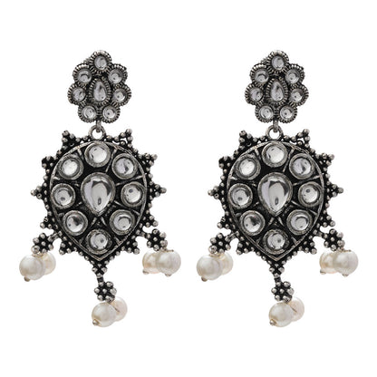 Drop Radiance dangler earrings (White)