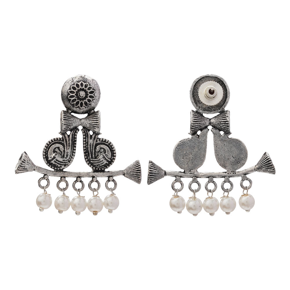 Heritage Bloom pearl stud earrings (Silver)