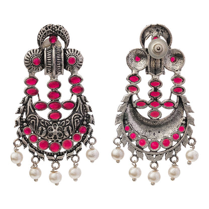 Heritage Bloom pearl stud earrings (Red)