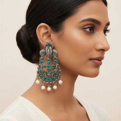 Heritage Bloom pearl stud earrings (Green)