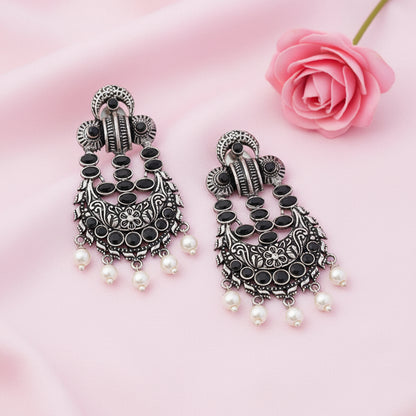 Heritage Bloom pearl stud earrings (Black)