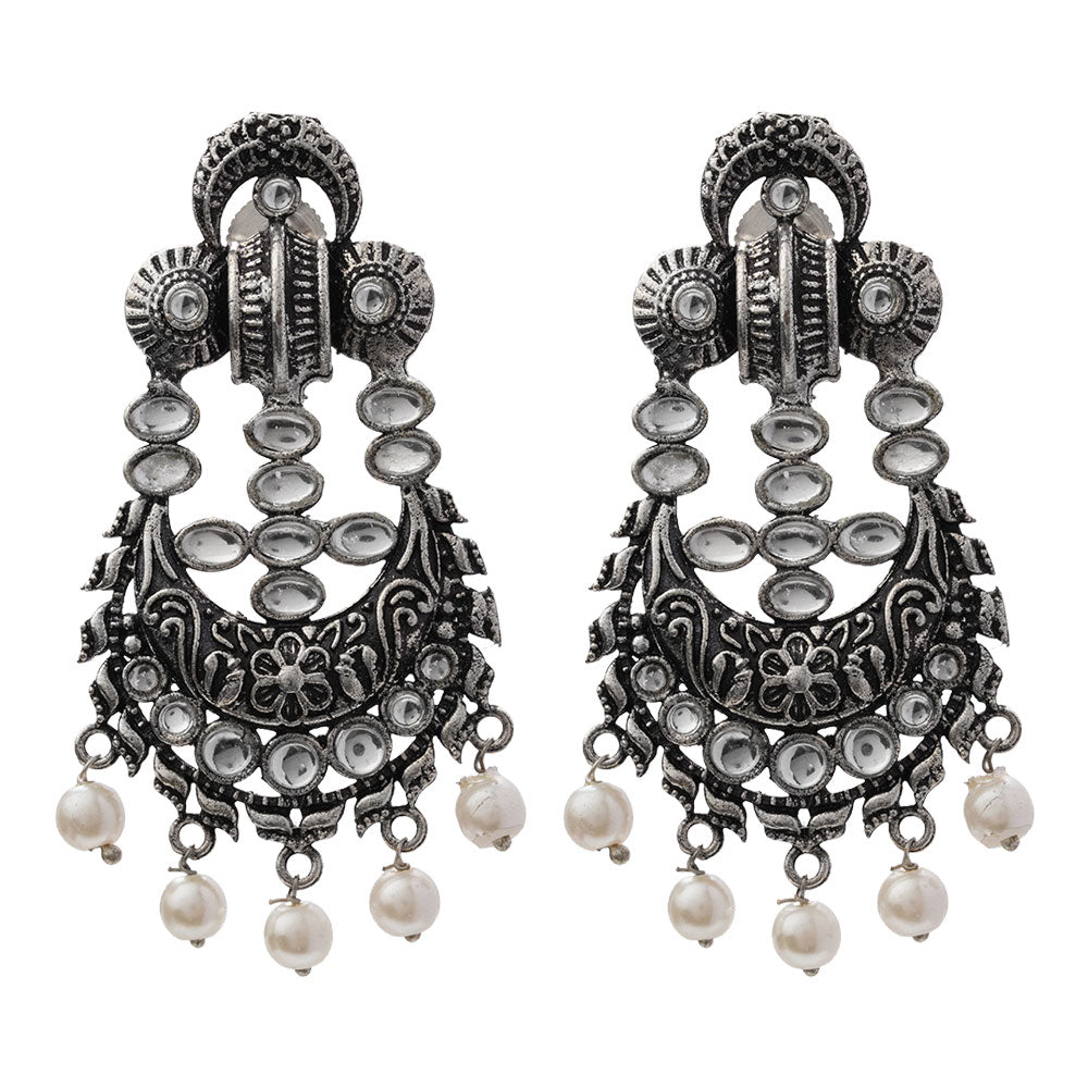 Heritage Bloom pearl stud earrings (White)