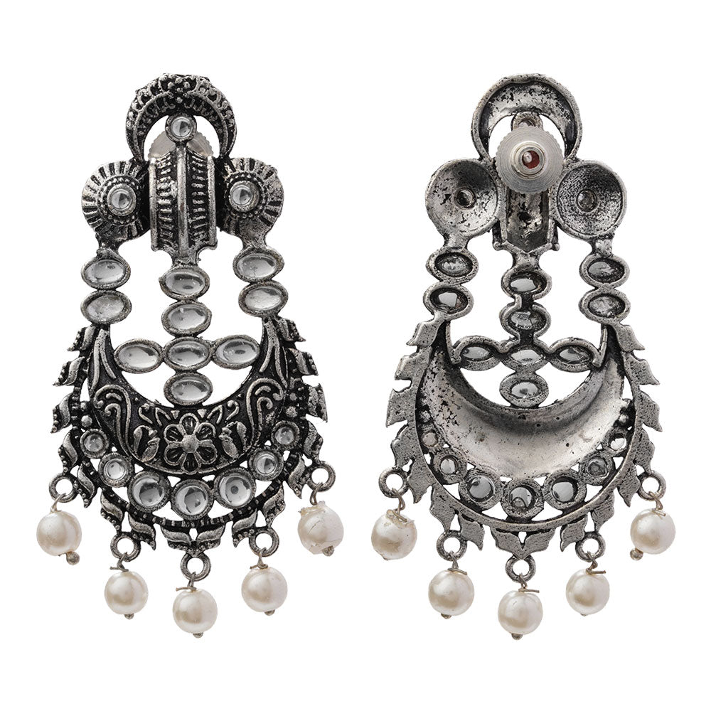 Heritage Bloom pearl stud earrings (White)