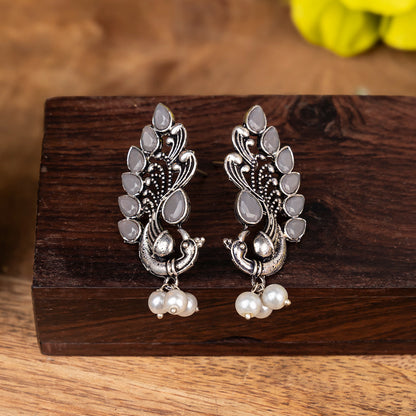 Mayur Pride stud earrings (Grey)