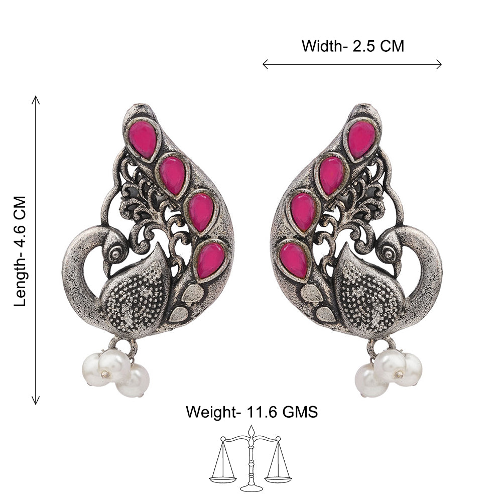 Ferocious Feathers stud earrings (Red)