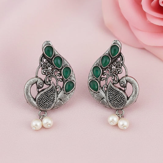 Ferocious Feathers stud earrings (Green)