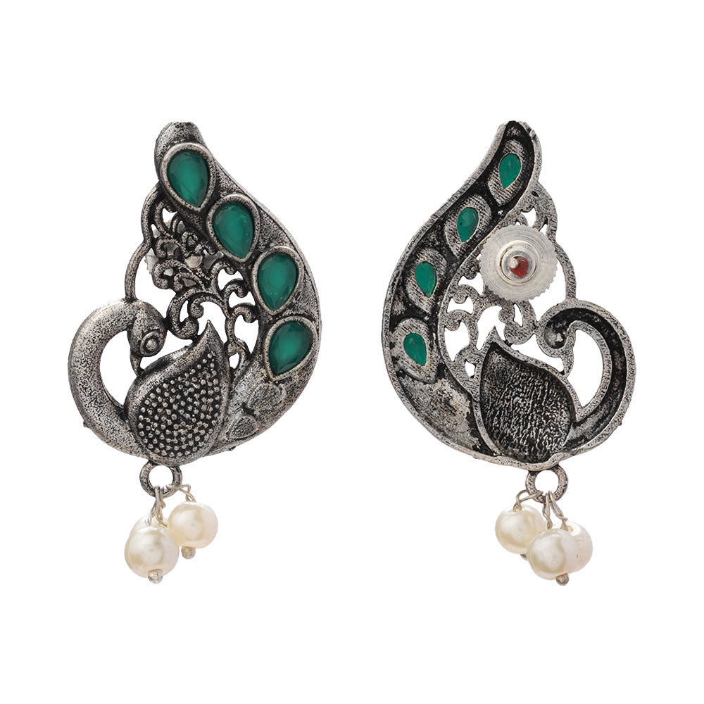 Ferocious Feathers stud earrings (Green)