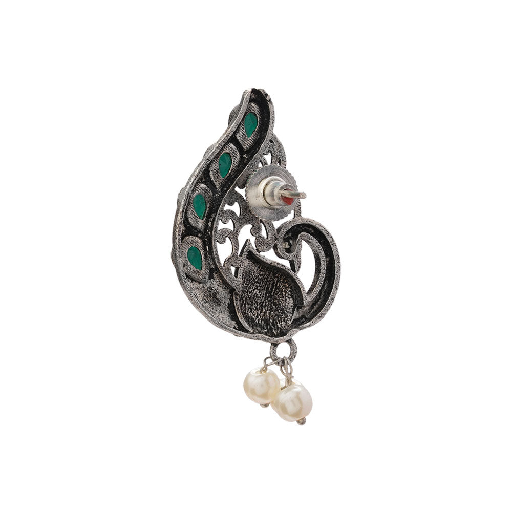 Ferocious Feathers stud earrings (Green)