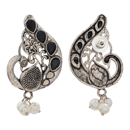 Ferocious Feathers stud earrings (Black)