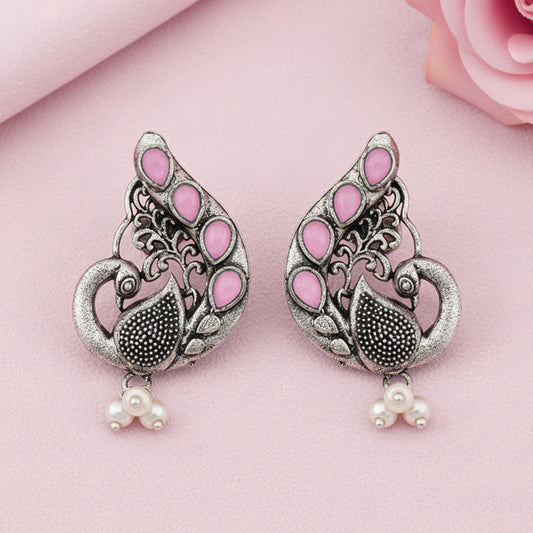 Ferocious Feathers stud earrings (Baby Pink)