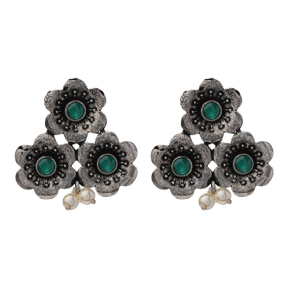 Blossom Tales stud earrings (Green)