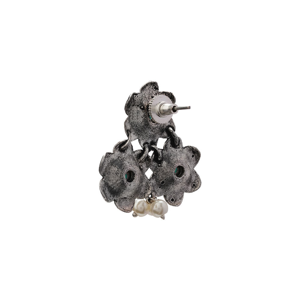 Blossom Tales stud earrings (Green)