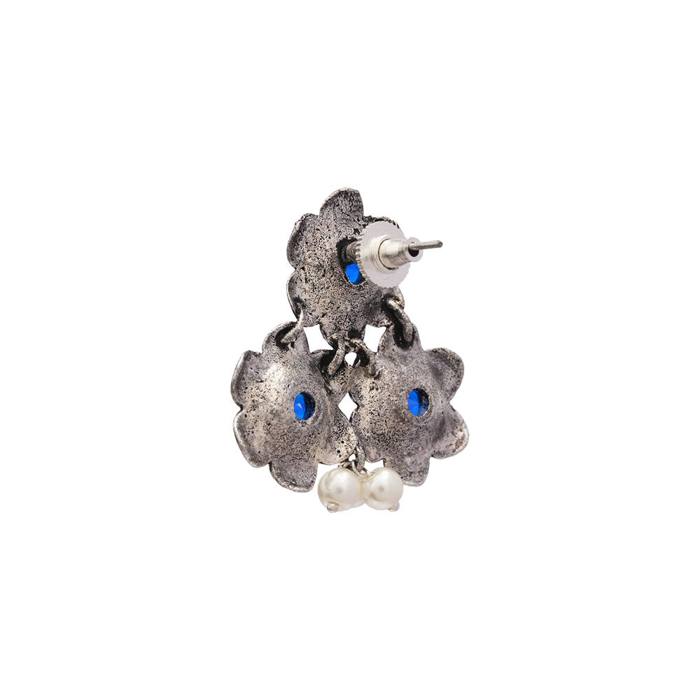Blossom Tales stud earrings (Blue)
