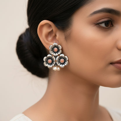 Blossom Tales stud earrings (Light Orange)