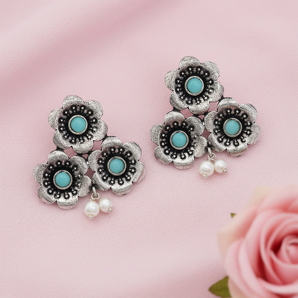 Blossom Tales stud earrings (Mint)