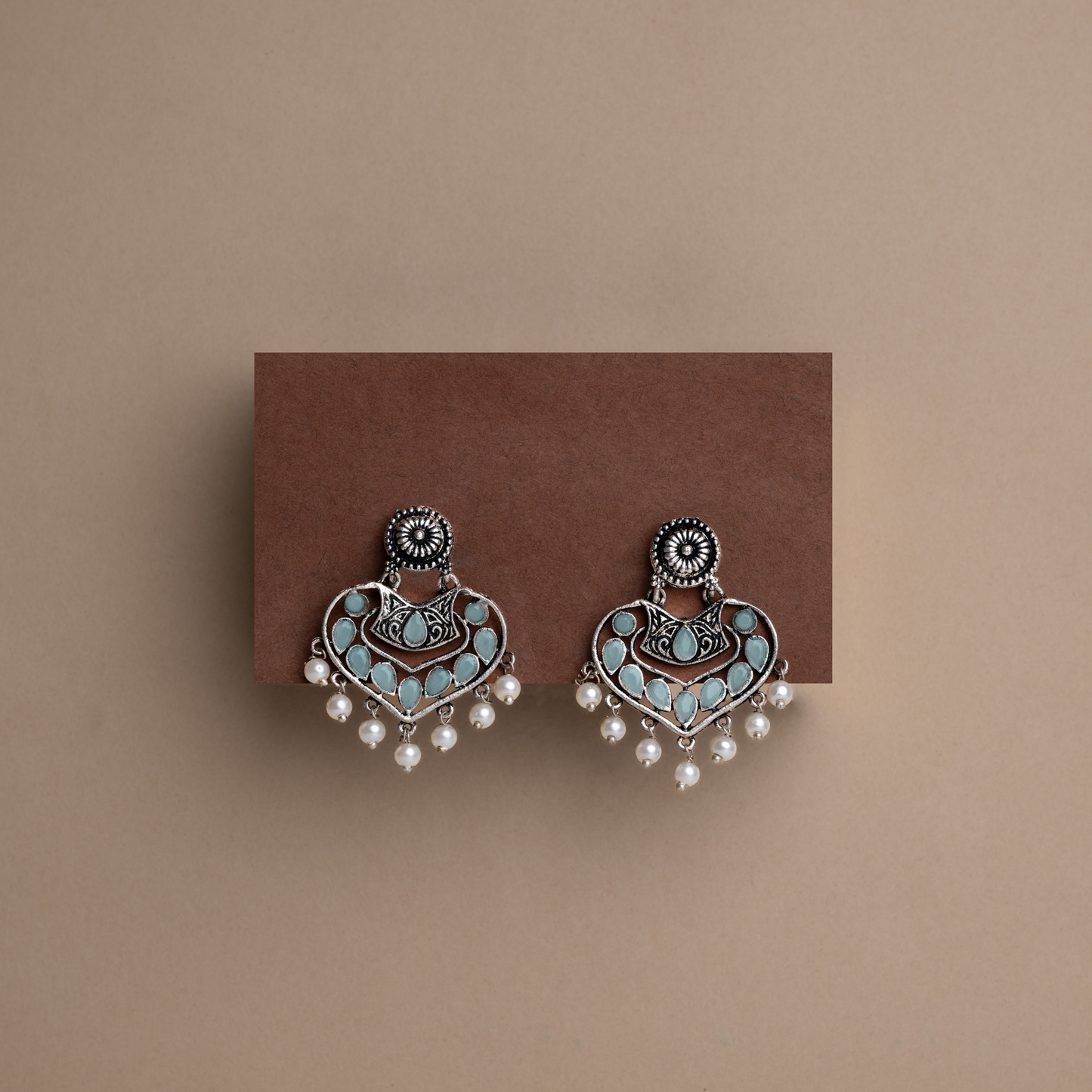 Patra dangler earrings (Mint)