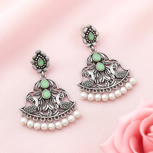 Morpatra dangler earrings (Pista)