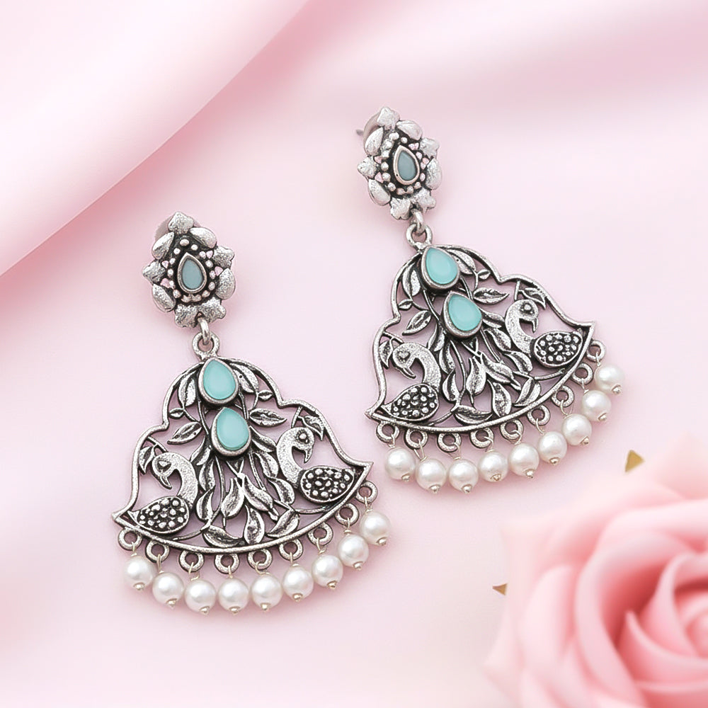 Morpatra dangler earrings (Mint)
