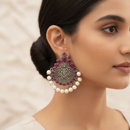 Royal flare stud earrings (Red)