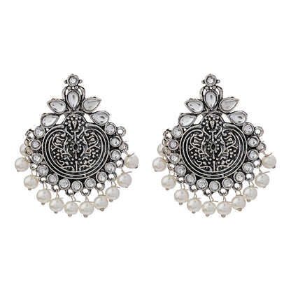 Royal flare stud earrings (White)