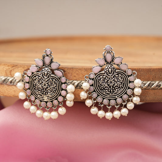 Royal flare stud earrings (Baby Pink)