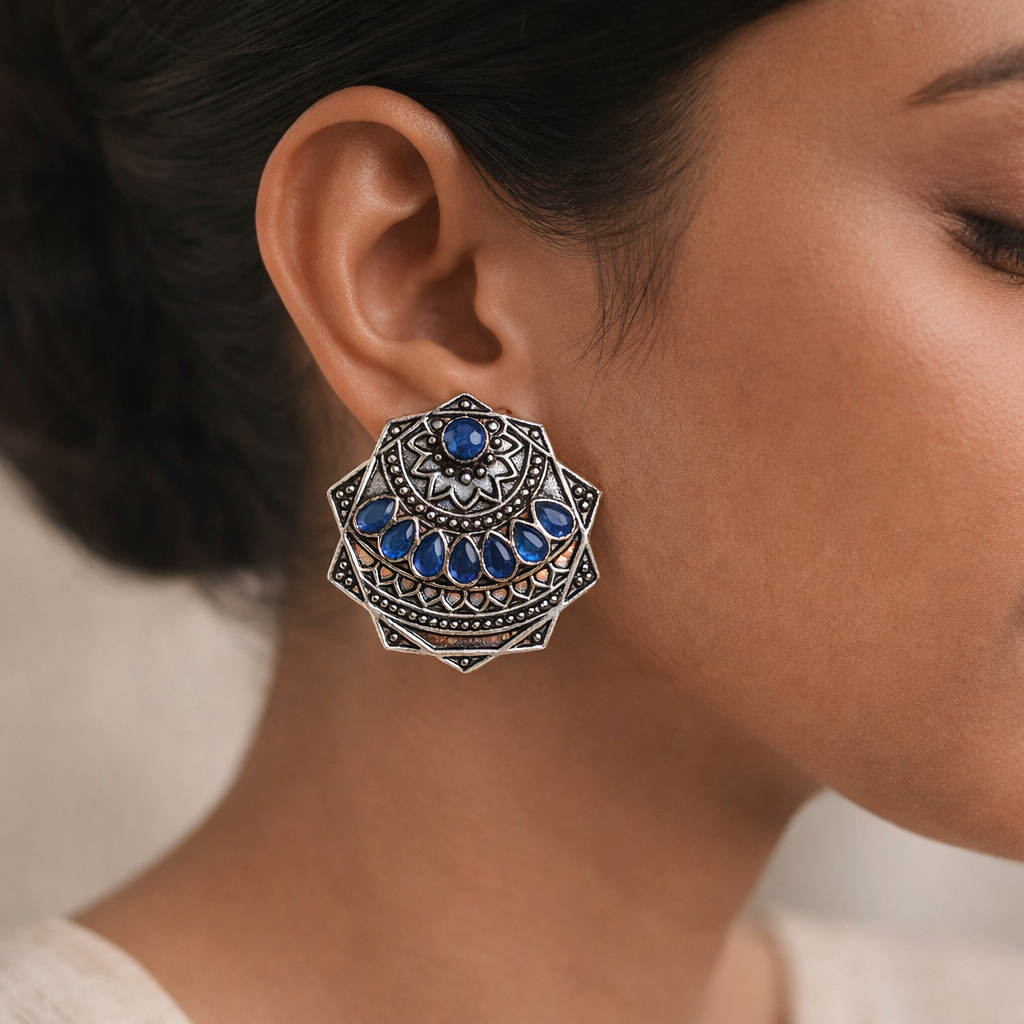 Mandala Hexa stud earrings (Blue)