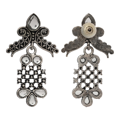 Twilight Tassles pearl dangler earrings (White)