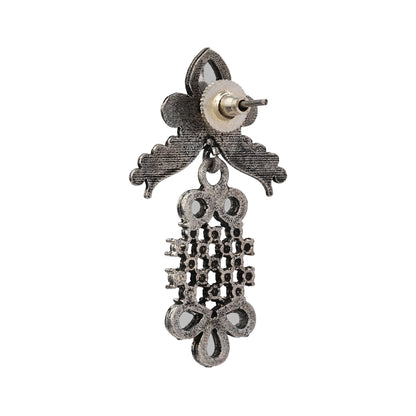 Twilight Tassles pearl dangler earrings (White)