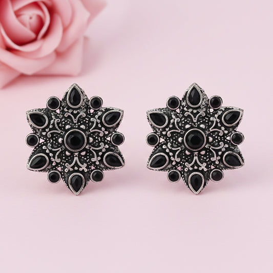 flower-alpana stud earrings (Black)