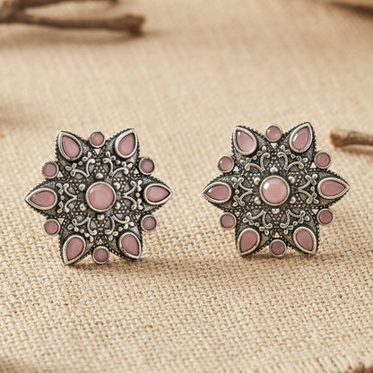 flower-alpana stud earrings (Baby Pink)