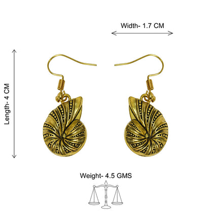 Conch Glow dangler earrings