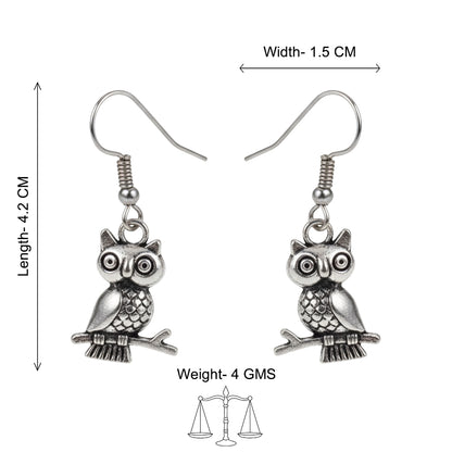 Wise Wink dangler earrings (Silver)