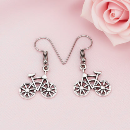 Cycle Charm Dangler earrings (Silver)