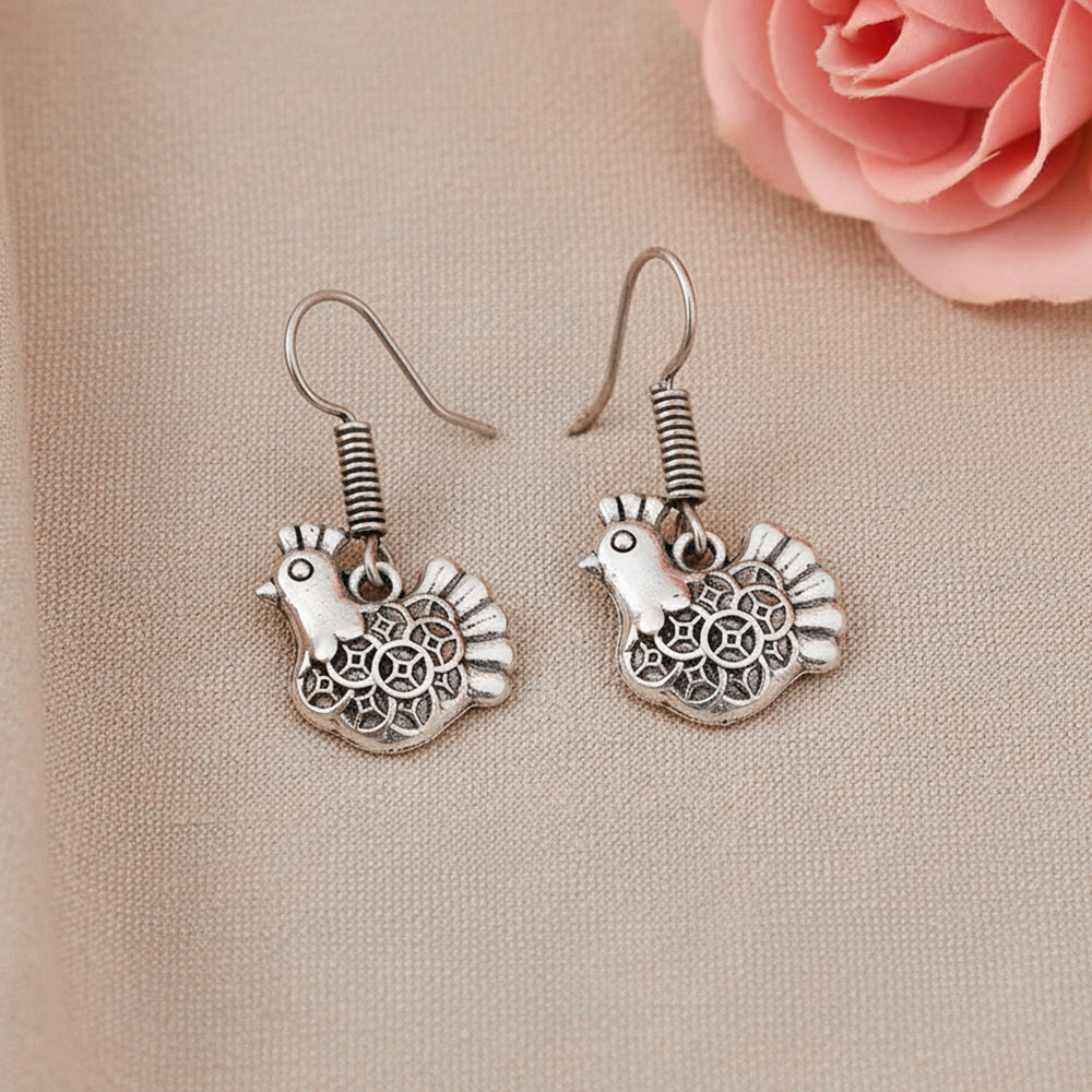 Rooster radiance dangler earrings (Silver)