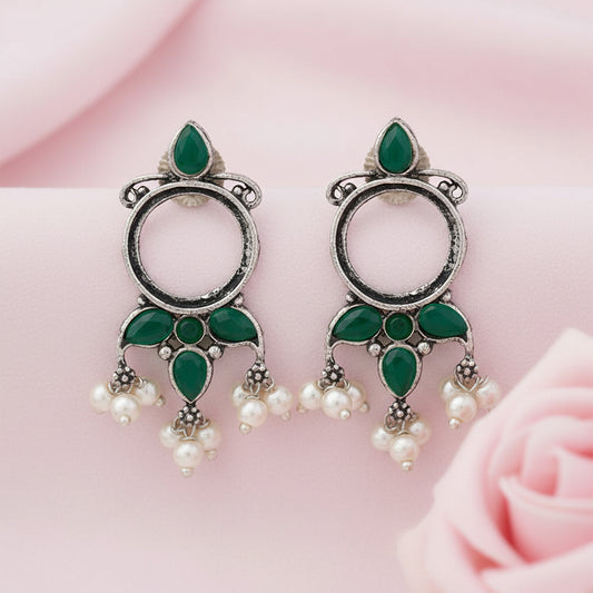 Loop dot stud earrings (Green)