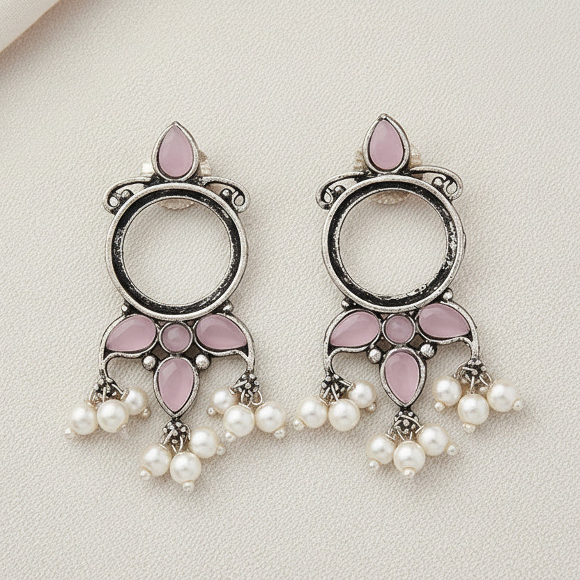 Loop dot stud earrings (Baby Pink)