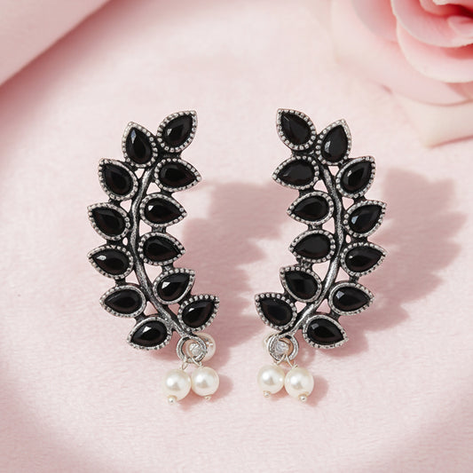 Flower frame stud earrings (Black)