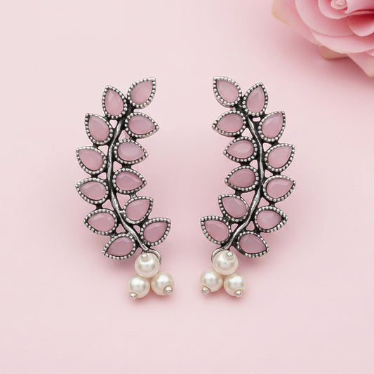 Flower frame stud earrings (Baby Pink)