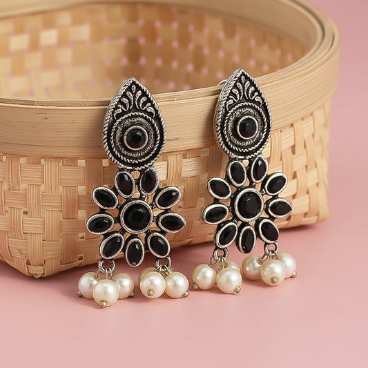 Drew flower pearl stud earrings (Black)