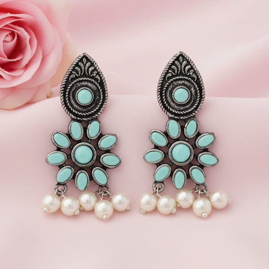 Drew flower pearl stud earrings (Mint)