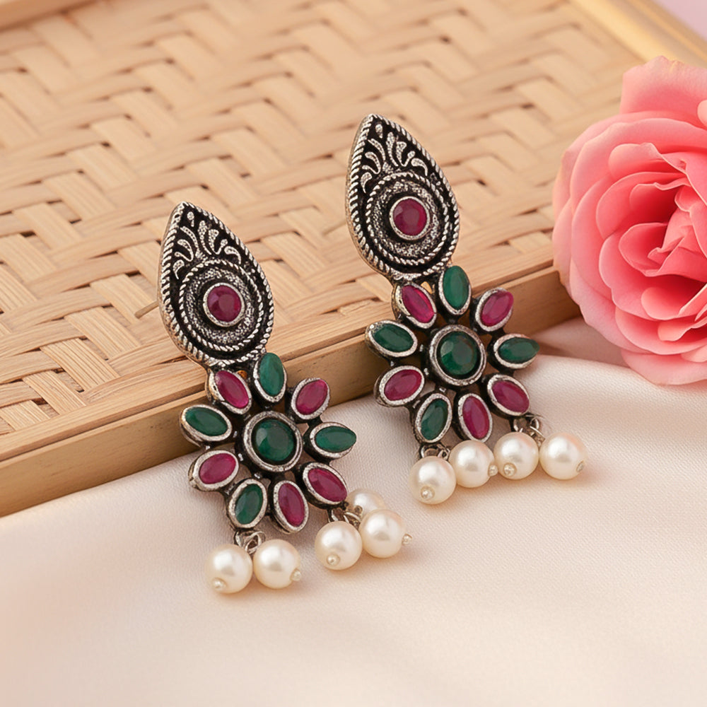 Drew flower pearl stud earrings (Multicolored)