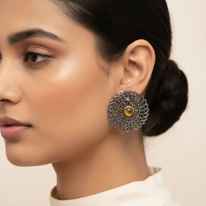 Charming Chakra stud earrings (Yellow)