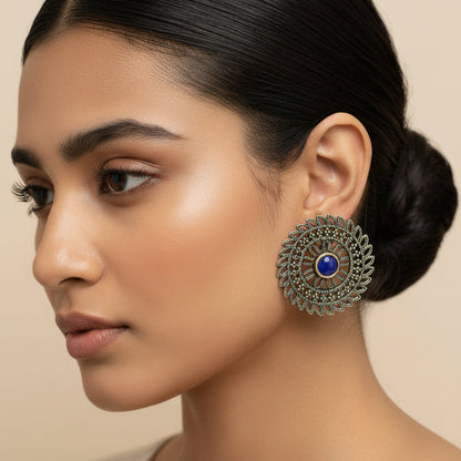 Charming Chakra stud earrings (Blue)