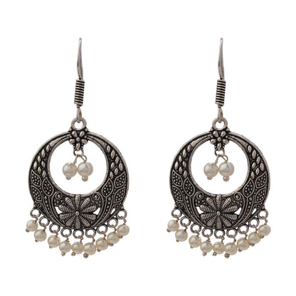 Eternal glide pearl dangler earrings (Silver)