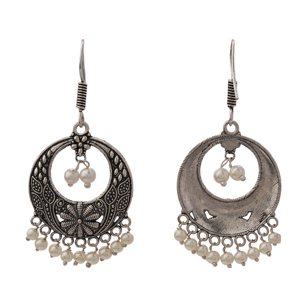 Eternal glide pearl dangler earrings (Silver)