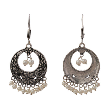 Eternal glide pearl dangler earrings (Silver)