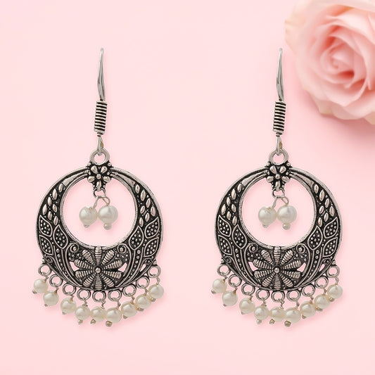 Eternal glide pearl dangler earrings (Silver)